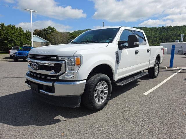2022 Ford Super Duty F-250 SRW XLT 4WD Crew Cab 6.75' Box