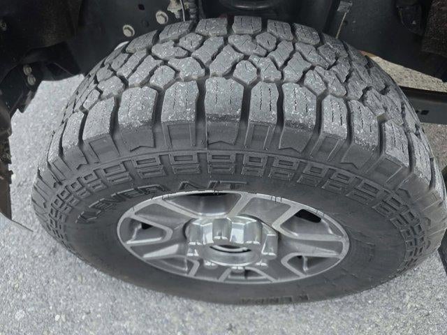 2024 Ford Super Duty F-250 SRW LARIAT 4WD Crew Cab 6.75' Box