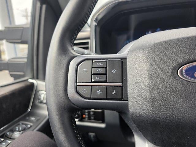 2023 Ford Super Duty F-250 SRW LARIAT 4WD Crew Cab 6.75' Box