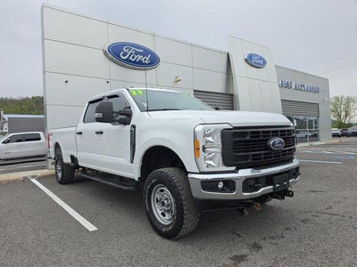 2023 Ford Super Duty F-350 SRW XL 4WD Crew Cab 6.75' Box
