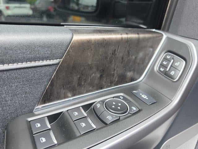 2023 Ford Super Duty F-350 SRW LARIAT 4WD Crew Cab 6.75' Box