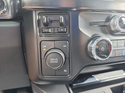 2023 Ford Super Duty F-350 SRW LARIAT 4WD Crew Cab 6.75' Box