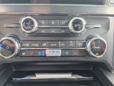 2023 Ford Super Duty F-350 SRW LARIAT 4WD Crew Cab 6.75' Box
