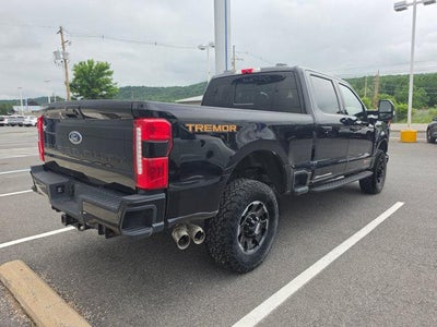 2023 Ford Super Duty F-350 SRW LARIAT 4WD Crew Cab 6.75' Box