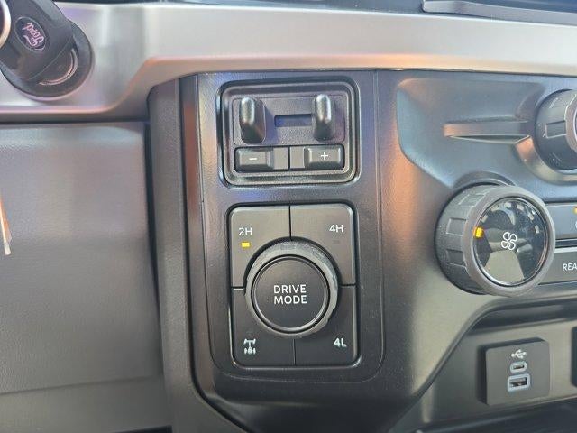 2024 Ford Super Duty F-350 SRW XL 4WD Crew Cab 6.75' Box