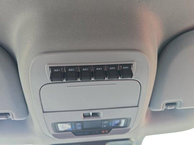 2024 Ford Super Duty F-350 SRW XL 4WD Crew Cab 6.75' Box