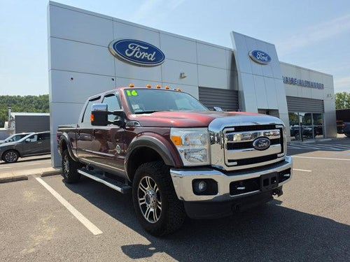 2016 Ford Super Duty F-350 SRW 4WD Crew Cab 6-3/4 Ft Box Lariat