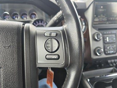 2016 Ford Super Duty F-350 SRW 4WD Crew Cab 6-3/4 Ft Box Lariat