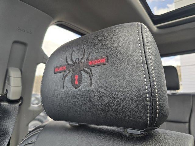 2021 Ford Super Duty F-350 SRW LARIAT 4WD Crew Cab 6.75' Box