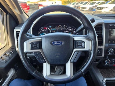 2019 Ford Super Duty F-350 DRW LARIAT 4WD Crew Cab 8' Box