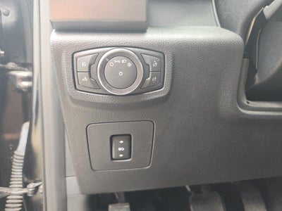 2016 Ford F-150 4WD SuperCrew 5-1/2 Ft Box XLT