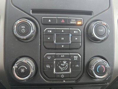 2014 Ford F-150 4WD SuperCrew 5-1/2 Ft Box XLT