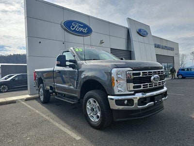 2025 Ford Super Duty F-350 SRW XLT 4WD Reg Cab 8' Box