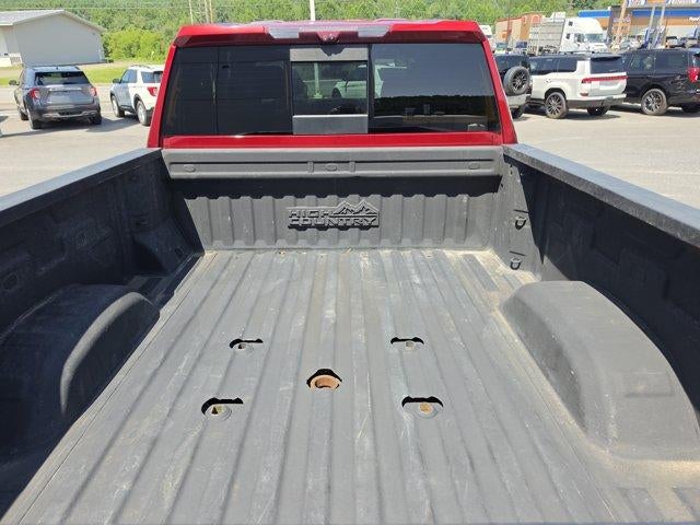 2022 Chevrolet Silverado 3500 HD Crew Cab Standard Box 4-Wheel Drive High Country