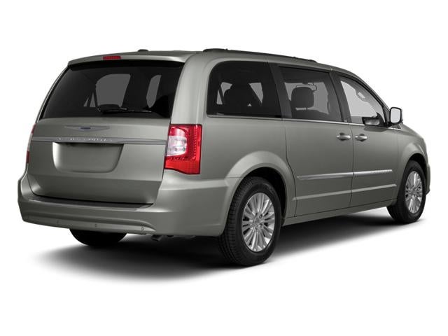 2012 Chrysler Town & Country 4dr Wgn Limited