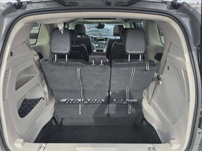 2023 Chrysler Pacifica Limited FWD