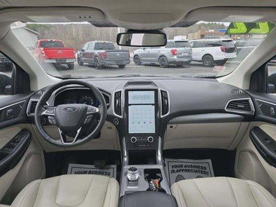 2022 Ford Edge Titanium AWD