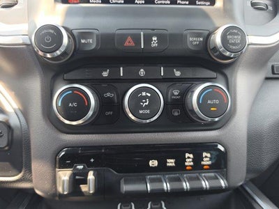 2019 RAM 2500 Big Horn 4x4 Crew Cab 6'4" Box
