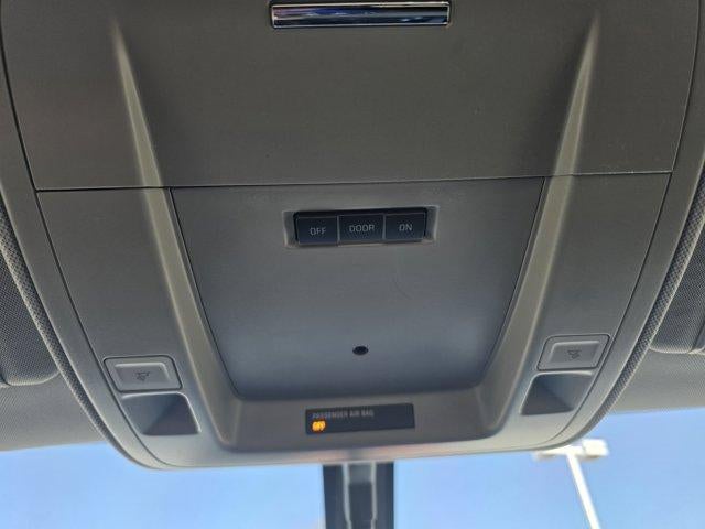 2015 Chevrolet Silverado 1500 Crew Cab Short Box 4-Wheel Drive LT Z71