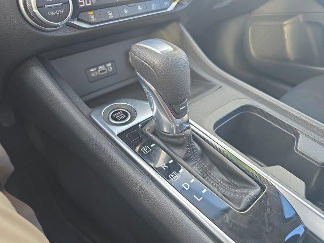 2020 Nissan Sentra SV CVT