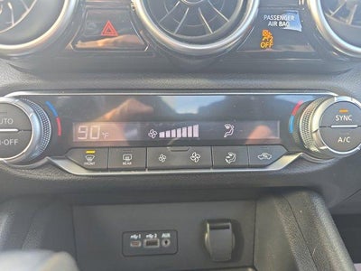 2020 Nissan Sentra SV CVT