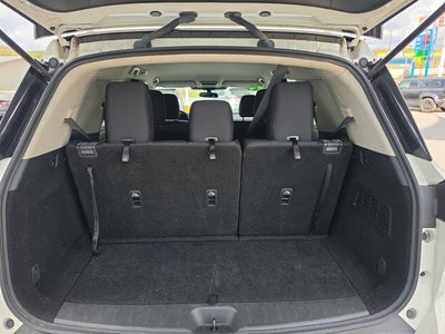 2024 Nissan Pathfinder SV 4WD