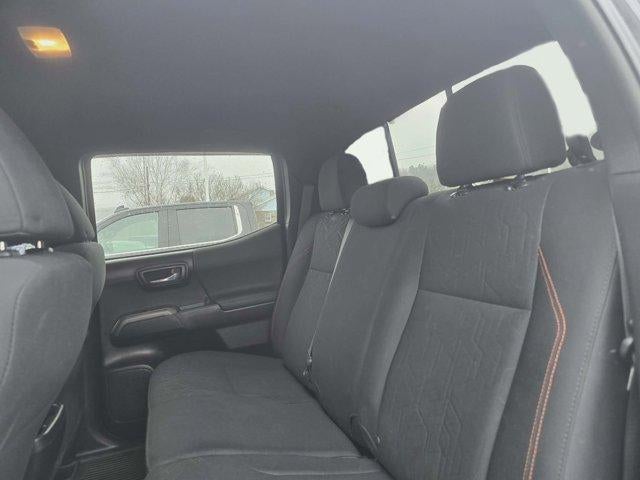 2018 Toyota Tacoma SR Double Cab 5' Bed V6 4x4 AT (GS)