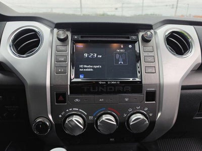 2016 Toyota Tundra 4WD Truck 4WD CrewMax Short Bed 5.7L SR5 (SE)