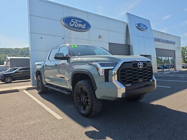 2023 Toyota Tundra 4WD 4WD SR5 CrewMax 5.5' Bed (SE)