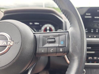 2022 Nissan Rogue AWD Platinum