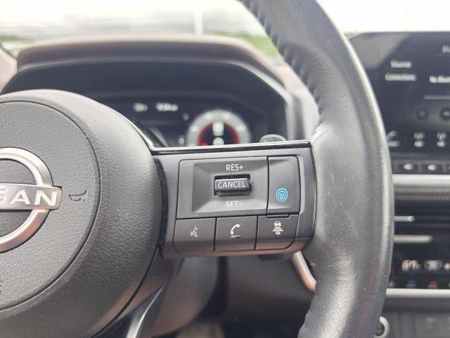 2022 Nissan Rogue AWD Platinum