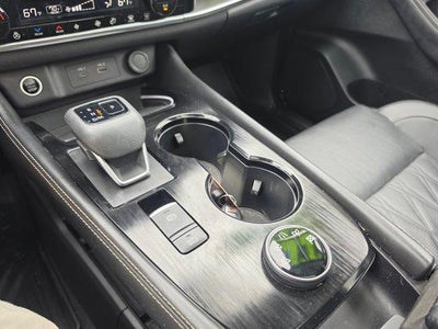 2022 Nissan Rogue AWD Platinum