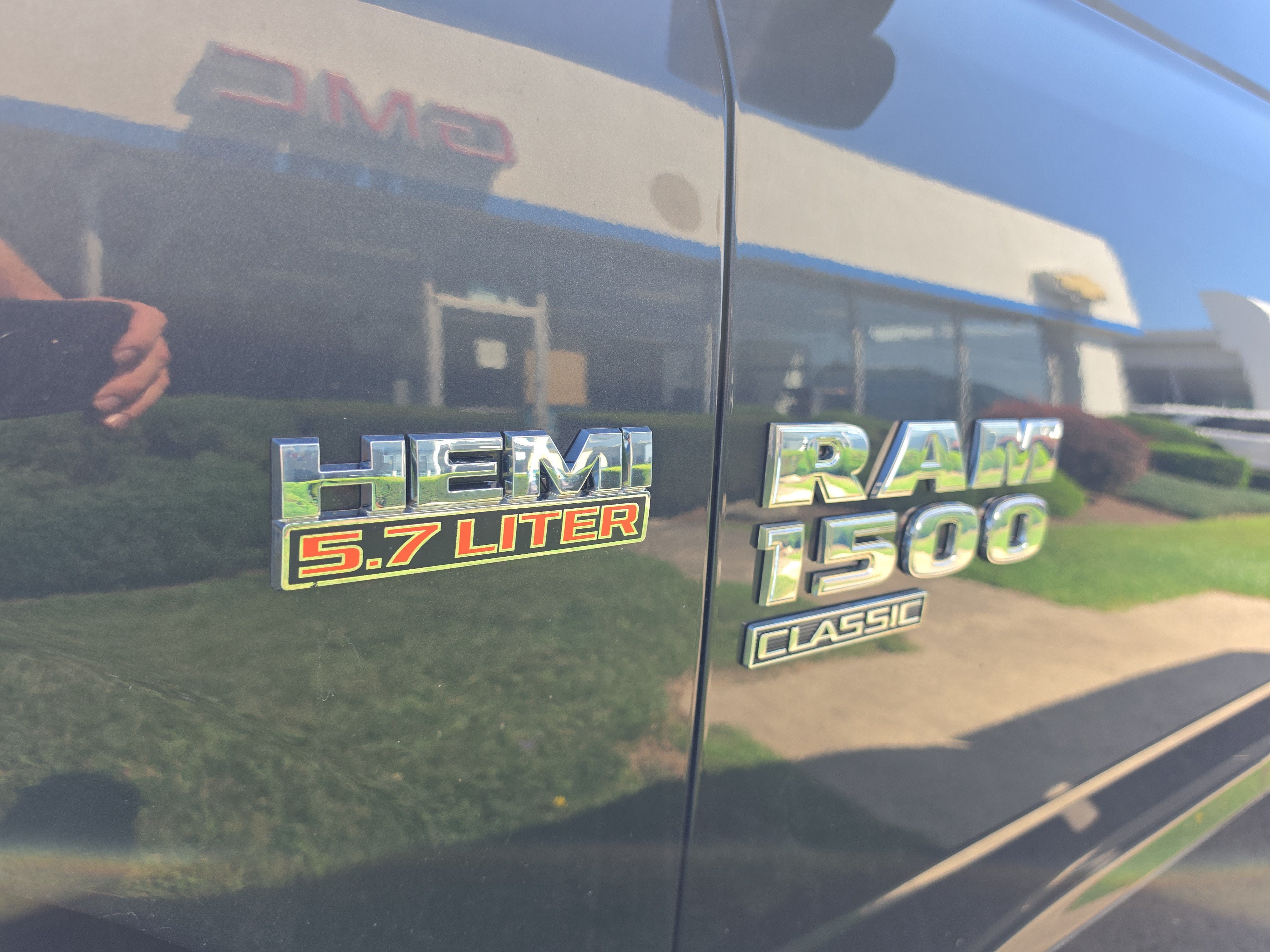 2019 RAM 1500 Classic SLT