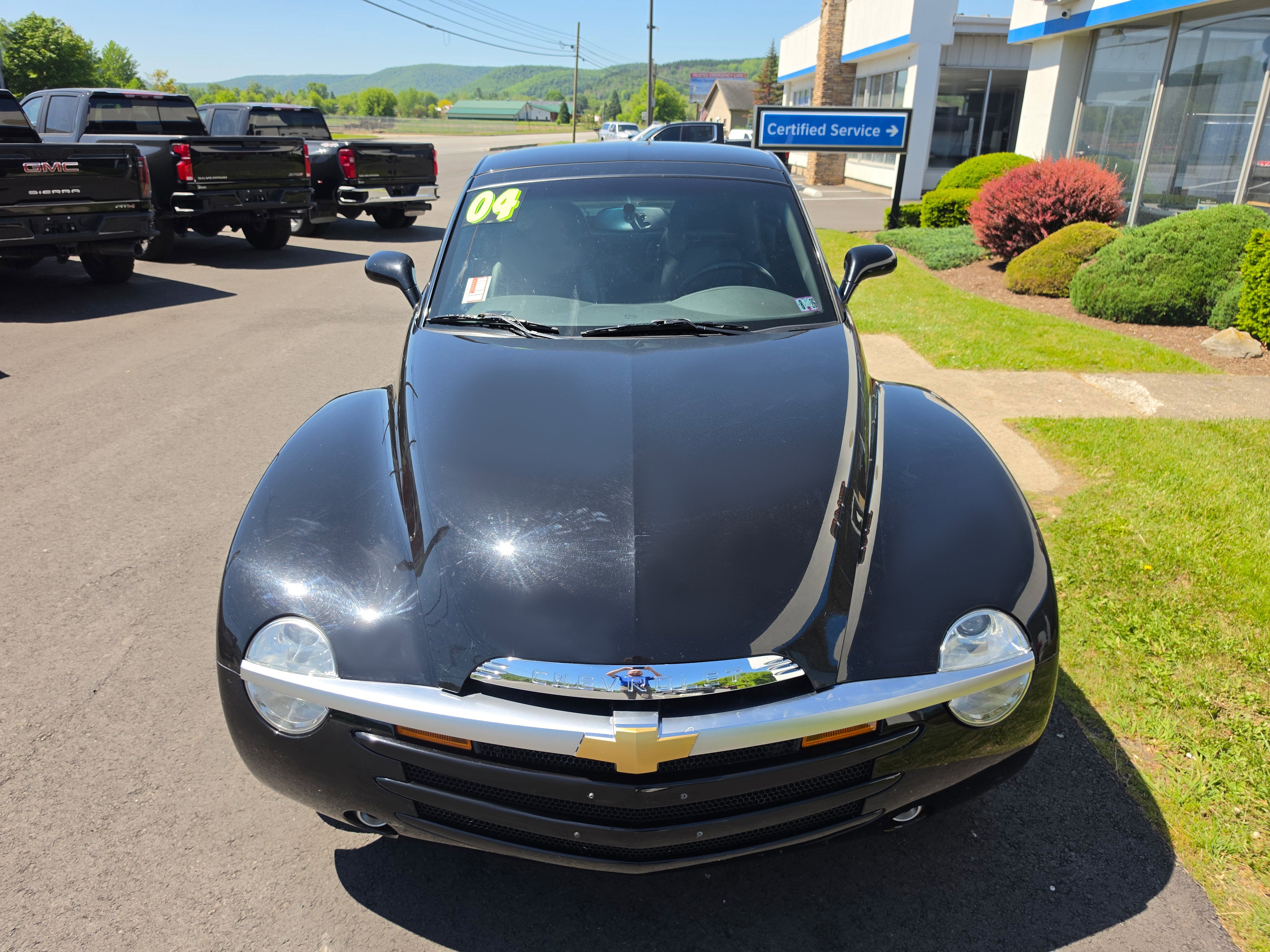 2004 Chevrolet SSR LS