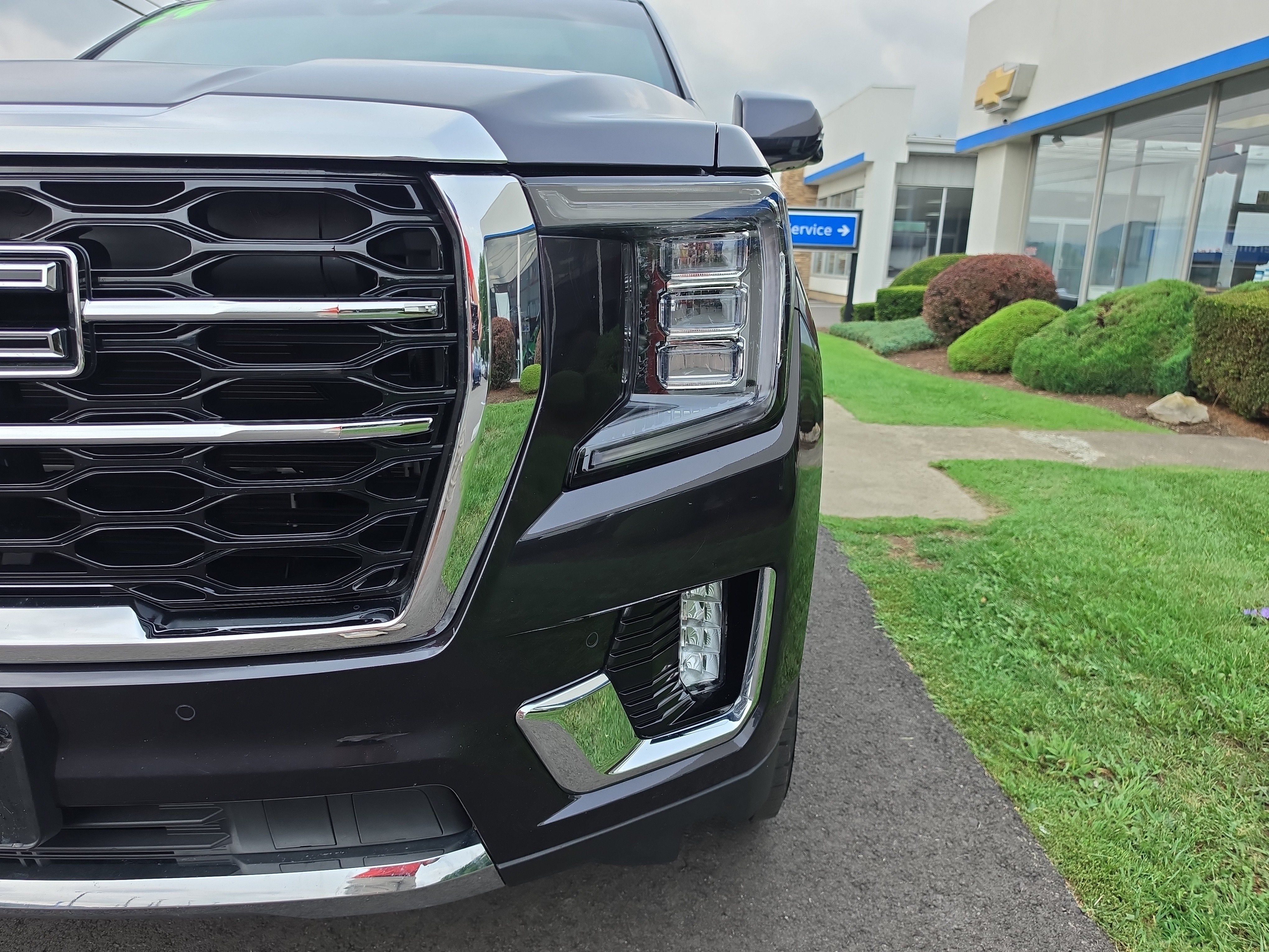 2024 GMC Yukon XL SLT