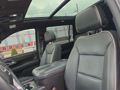 2024 GMC Yukon XL SLT