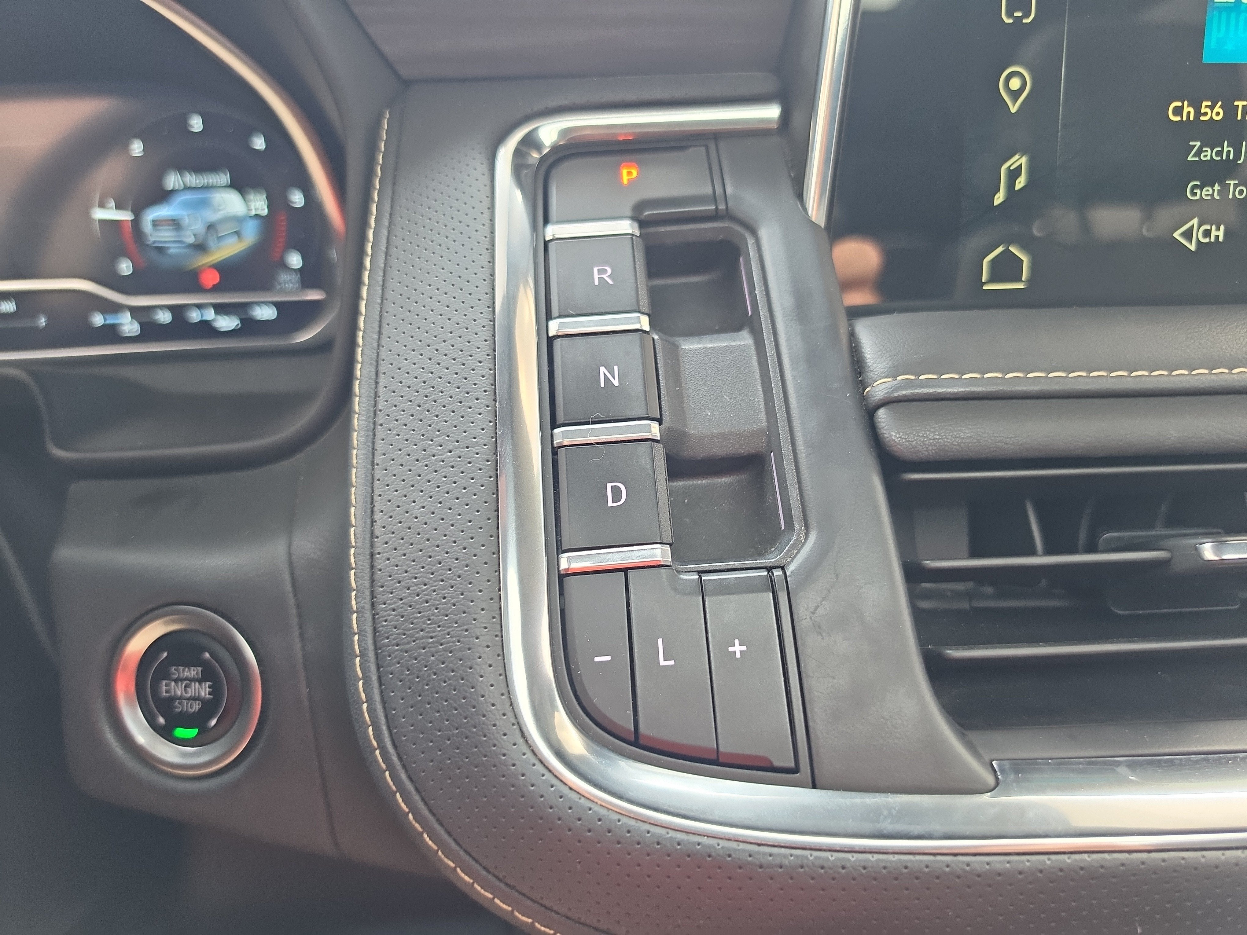 2024 GMC Yukon XL SLT