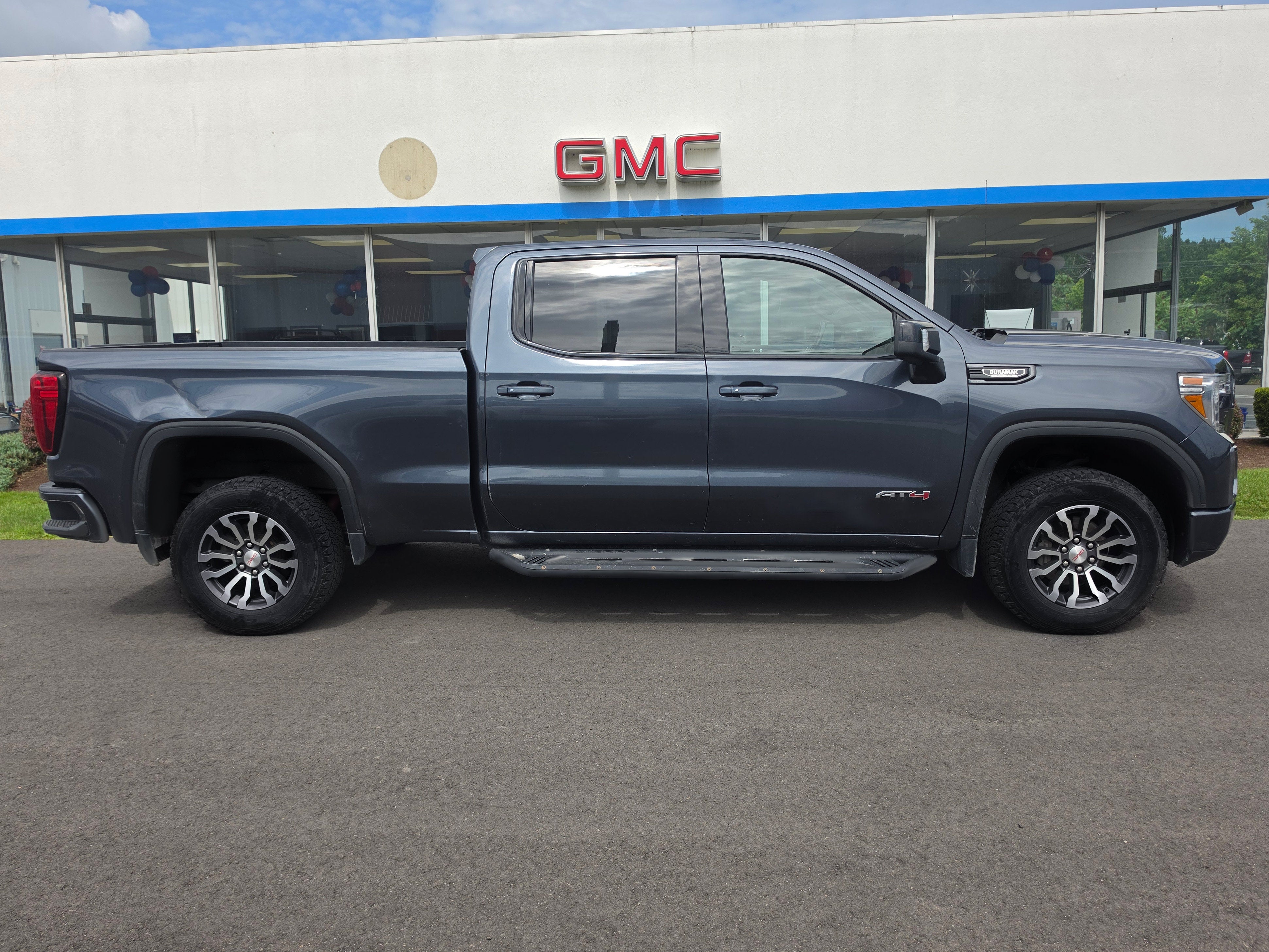 2021 GMC Sierra 1500 AT4