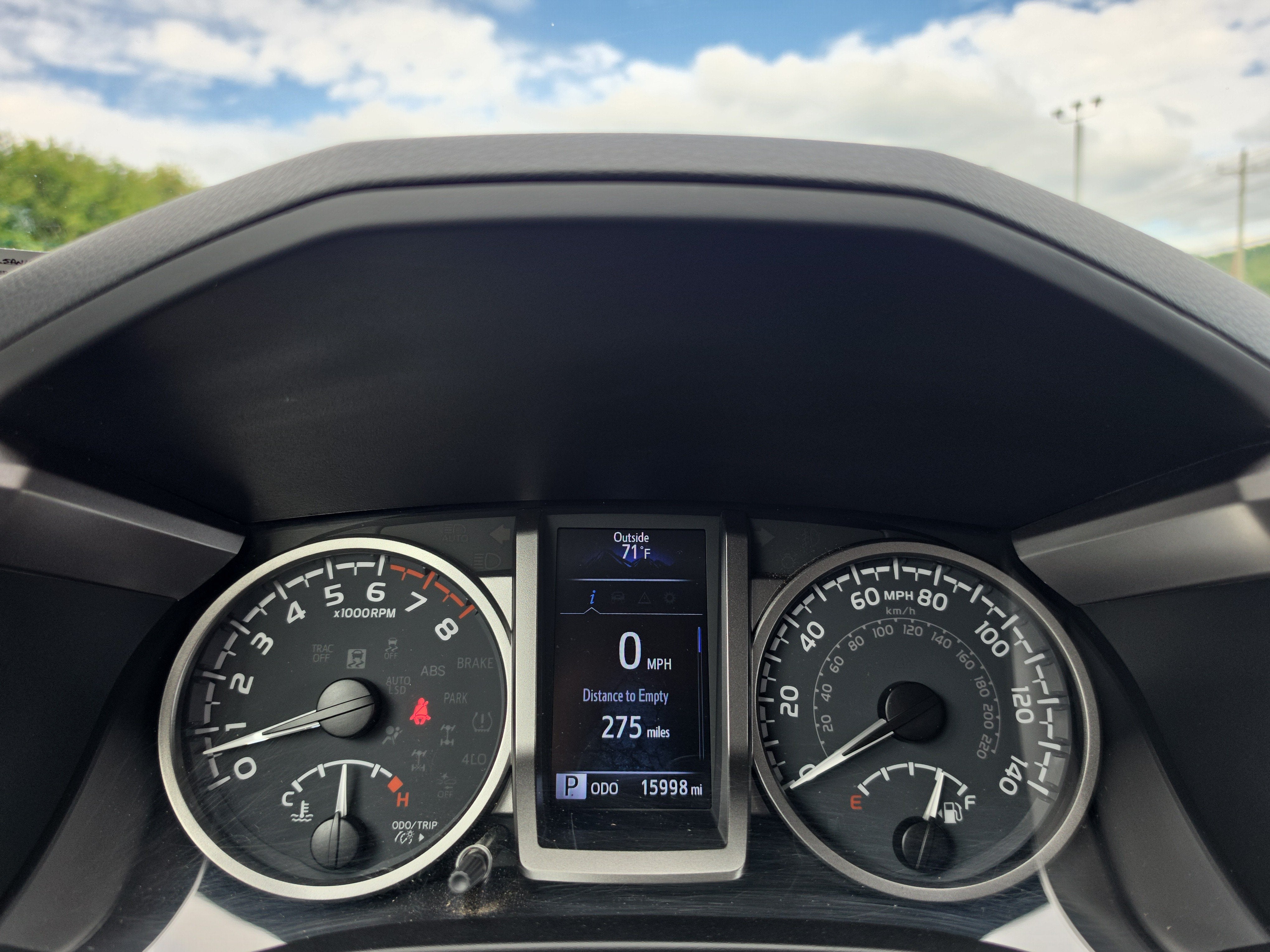 2022 Toyota Tacoma 4WD SR