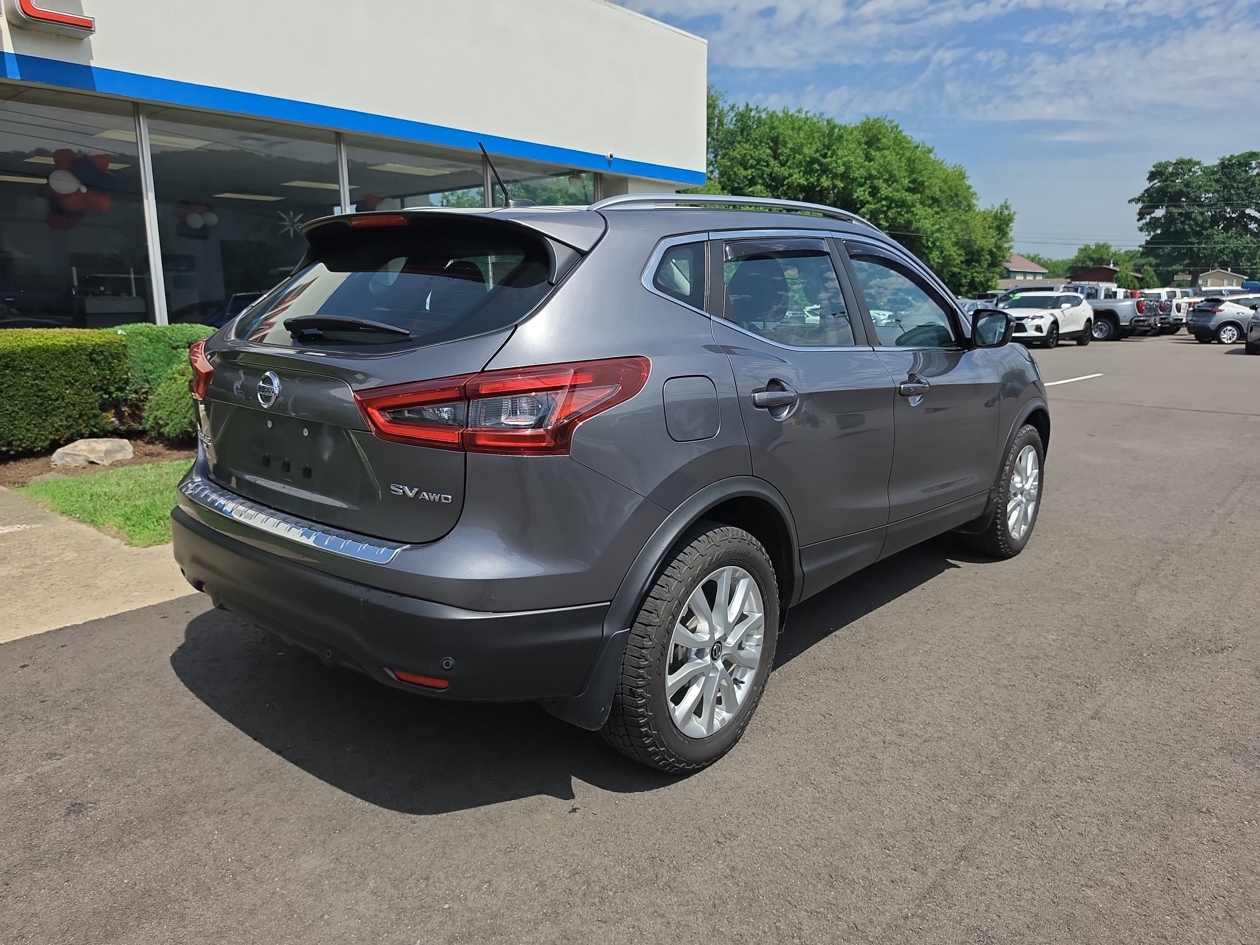 2022 Nissan Rogue Sport SV