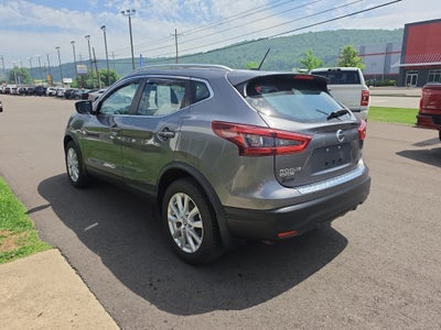 2022 Nissan Rogue Sport SV