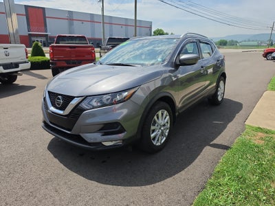 2022 Nissan Rogue Sport SV