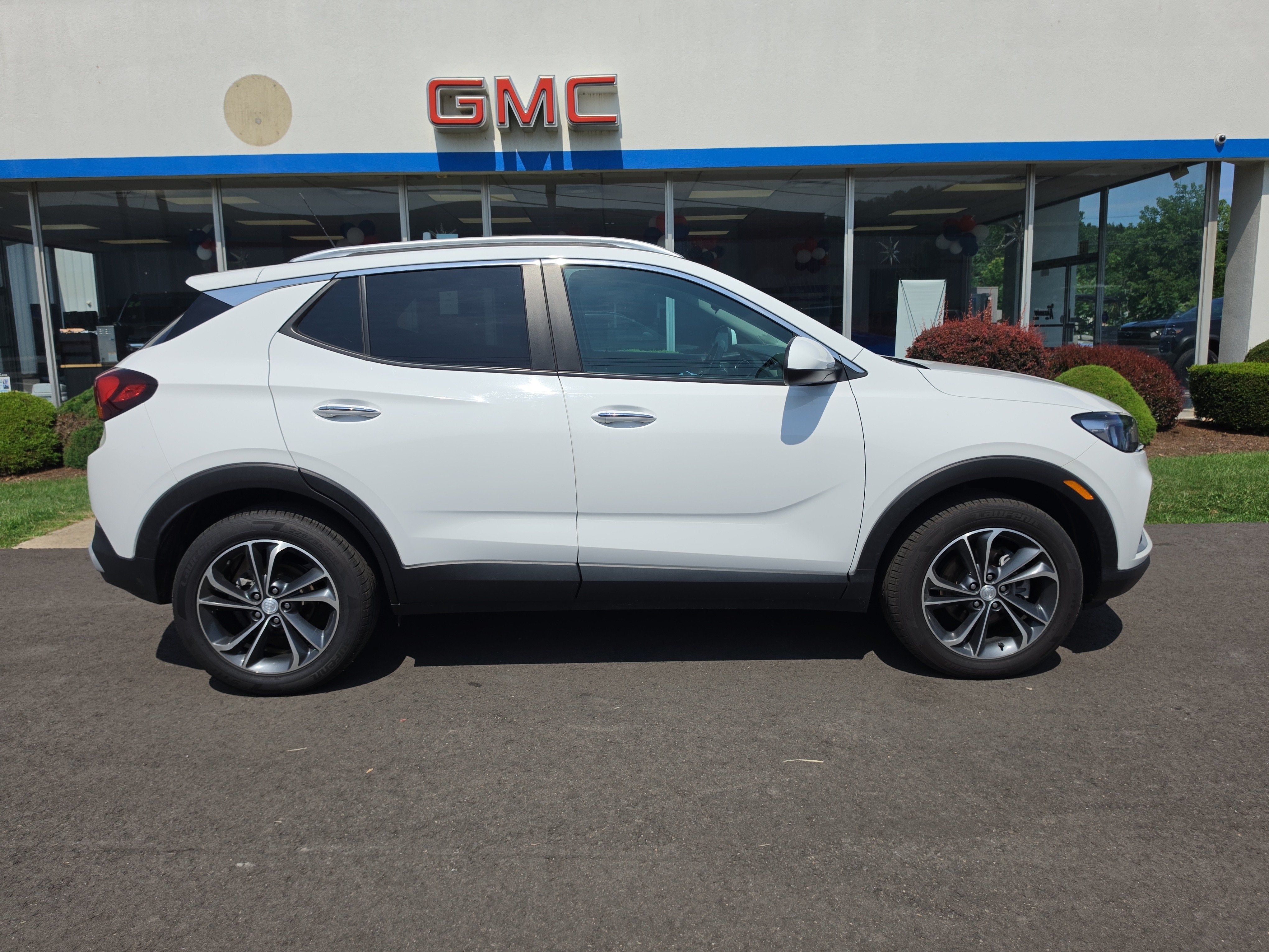 2022 Buick Encore GX Select