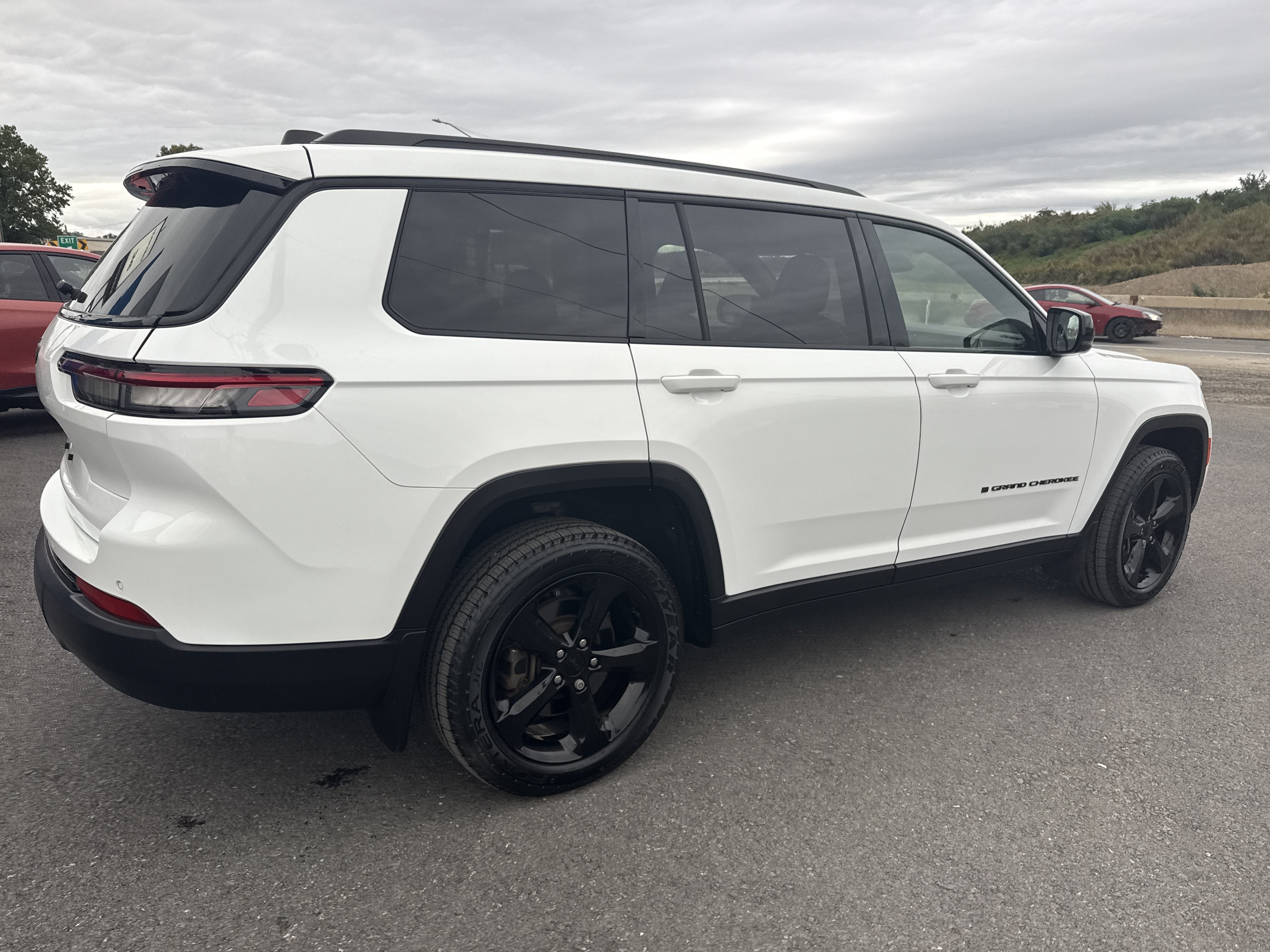 2023 Jeep Grand Cherokee L Altitude
