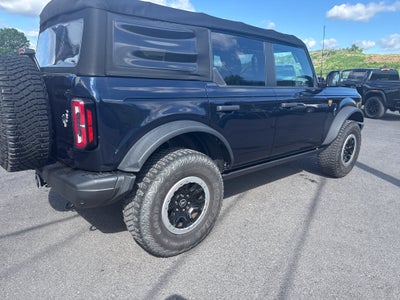 2021 Ford Bronco Base