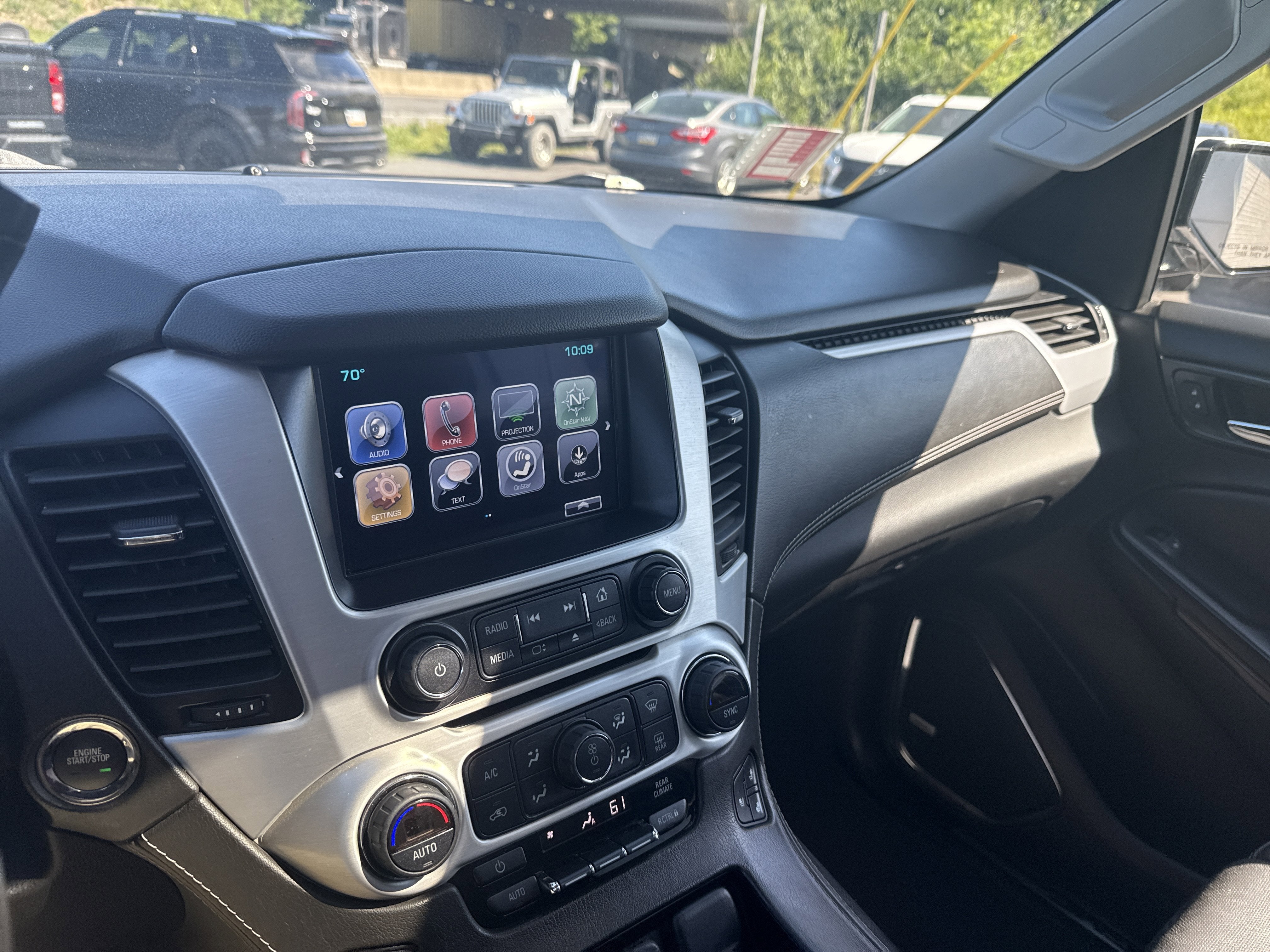 2020 GMC Yukon SLT