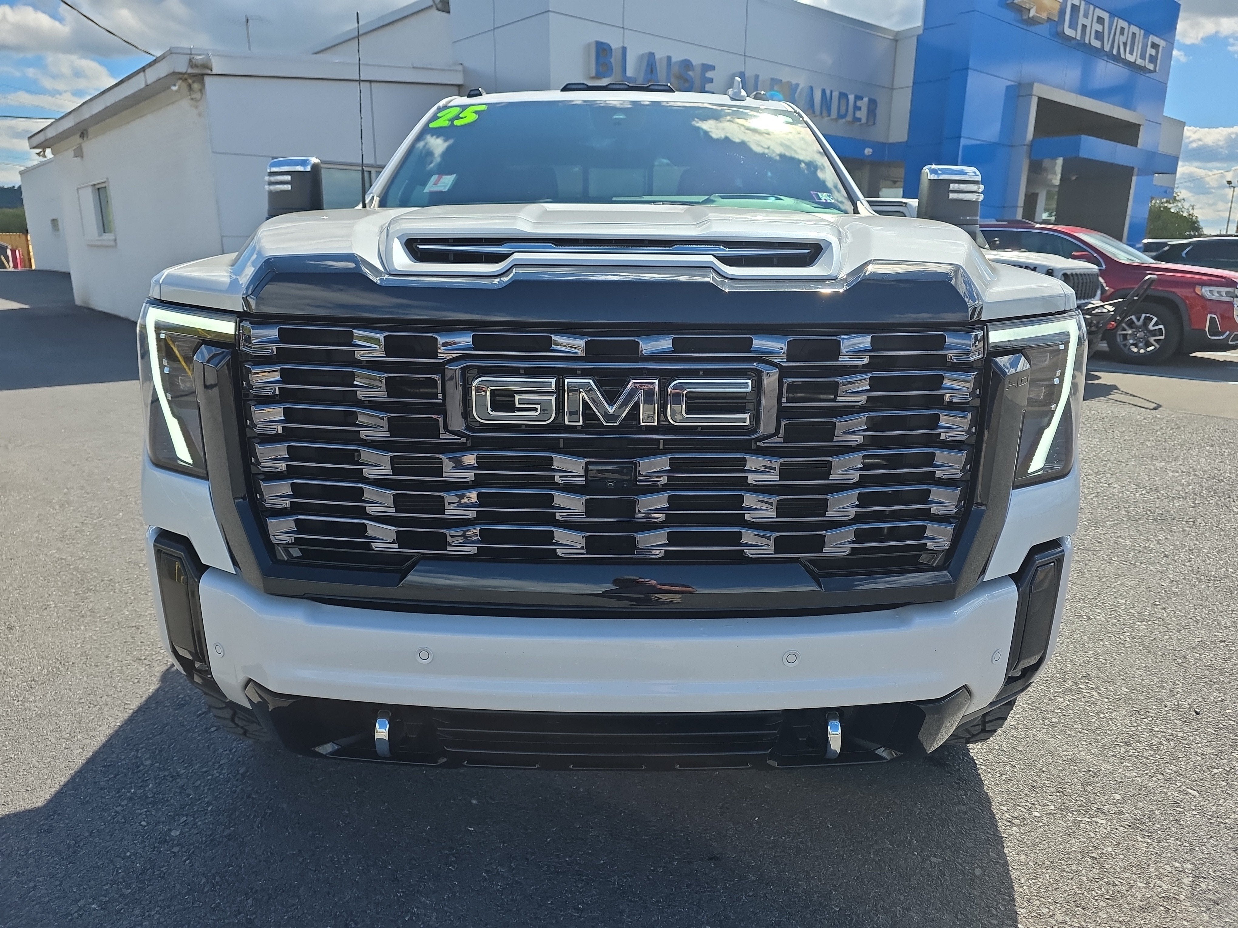 2025 GMC Sierra 2500 HD Denali Ultimate