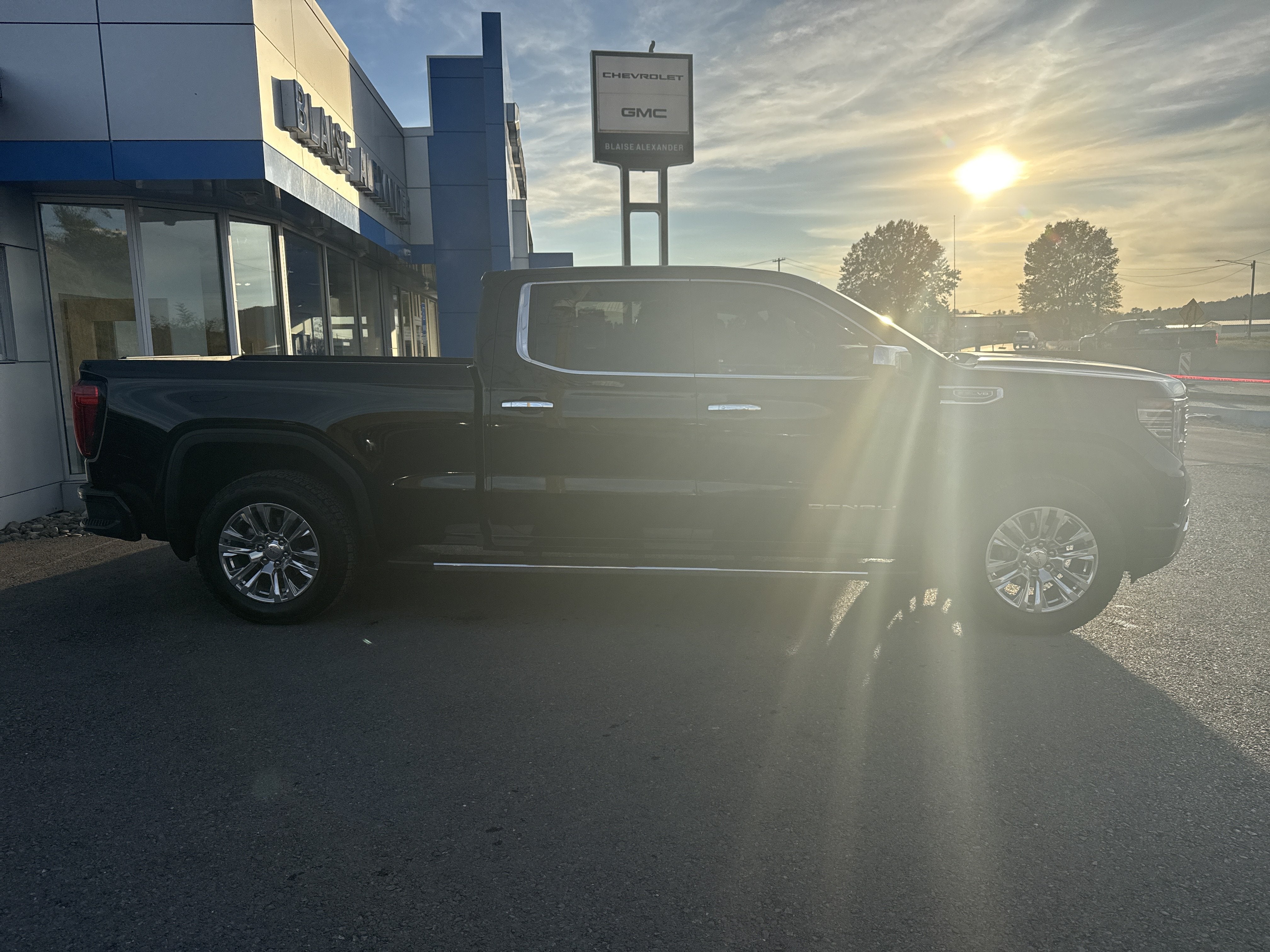 2025 GMC Sierra 1500 Denali