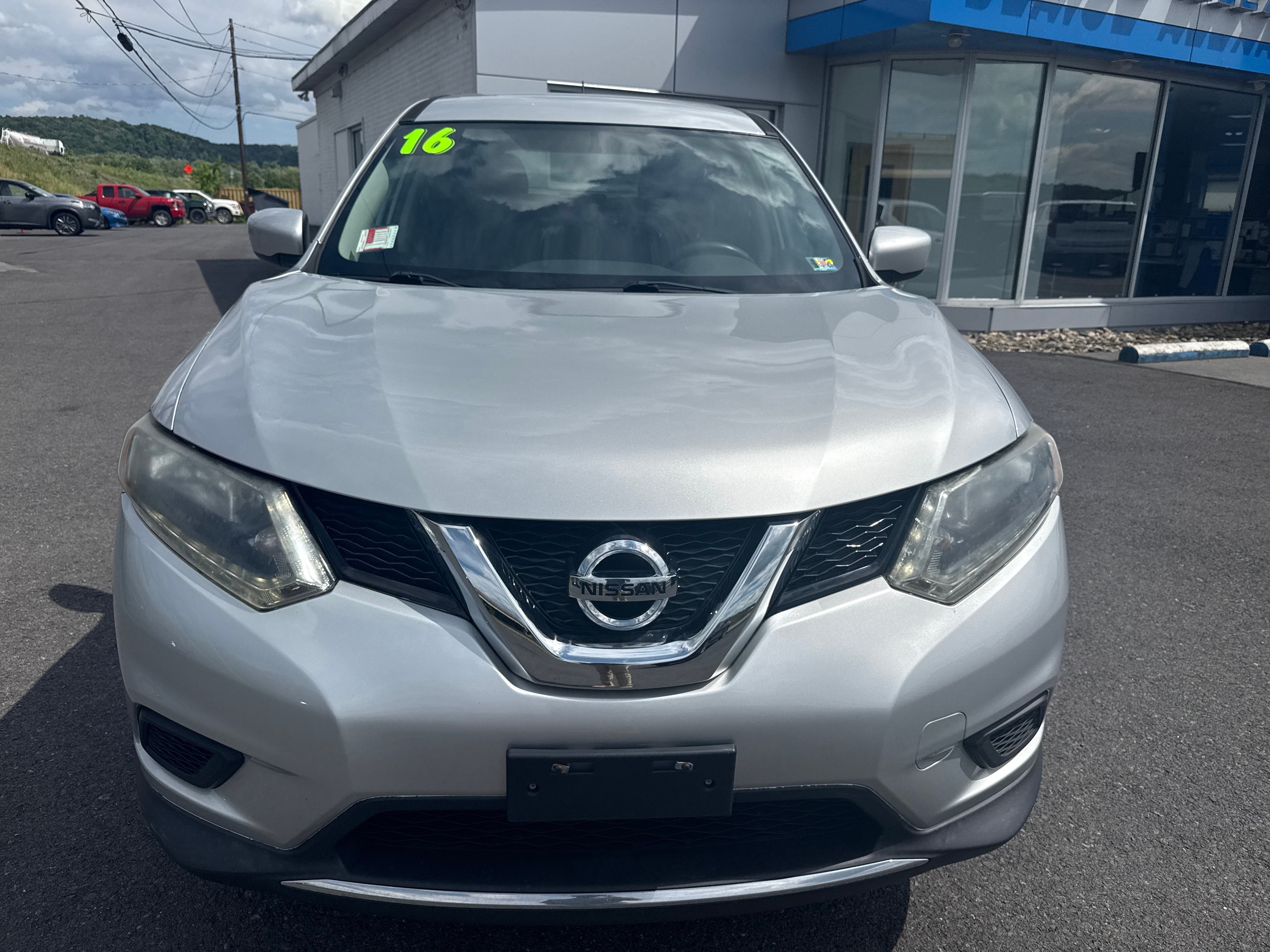 2016 Nissan Rogue S