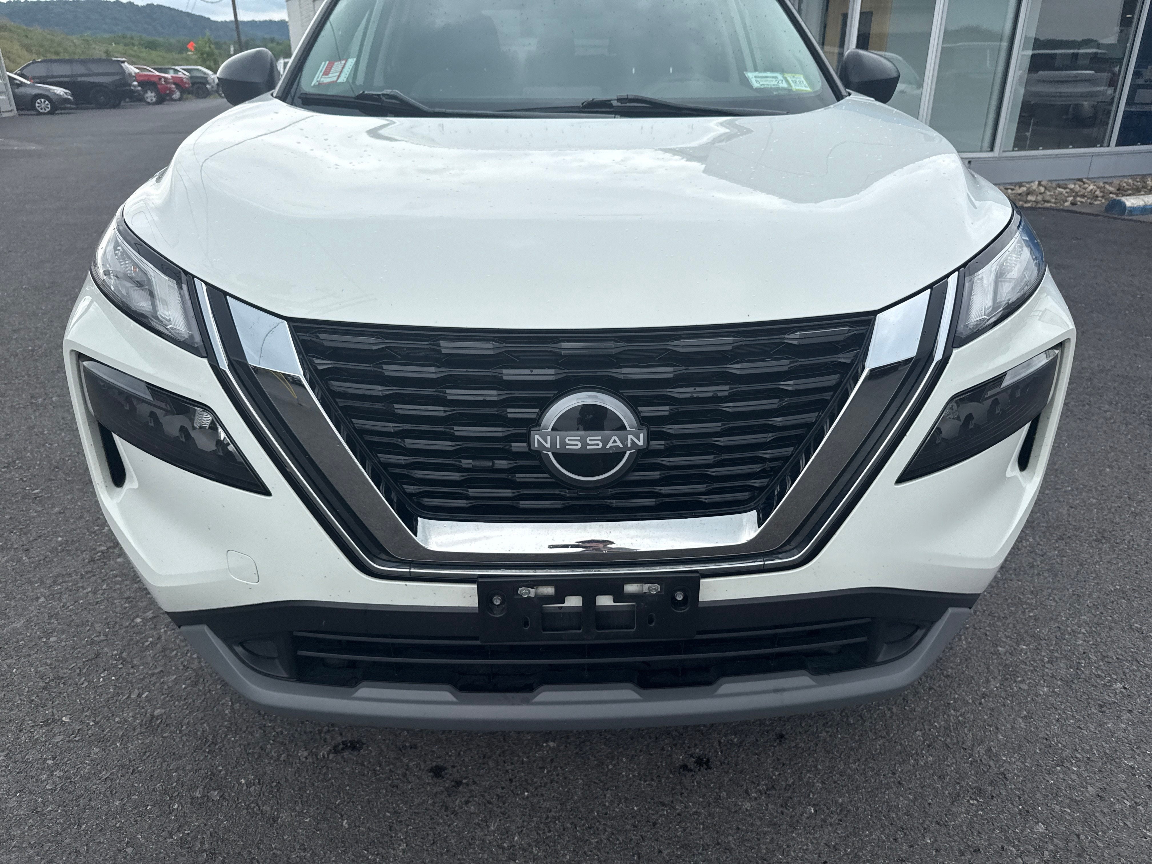 2022 Nissan Rogue S